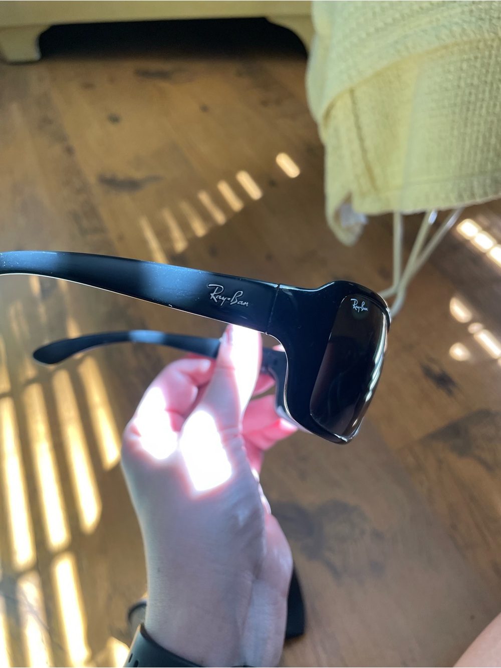 Ray-Ban Black Gloss Wrap Sunglasses with Black Case - Picture 3 of 6